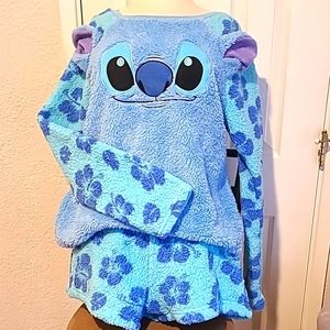 Stitch Lounge Set